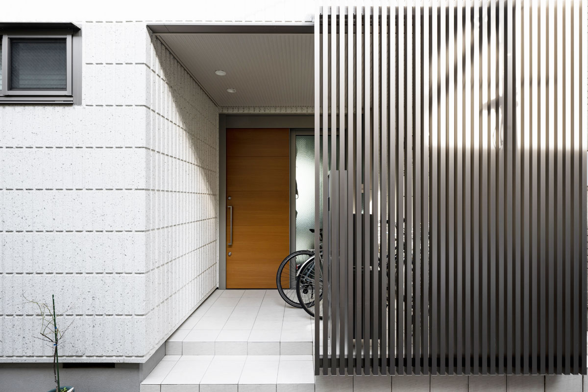 meta-sliding-gates-singapore